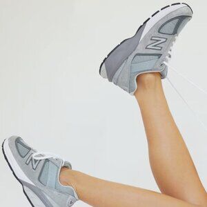 New Balance 990v5 Grey